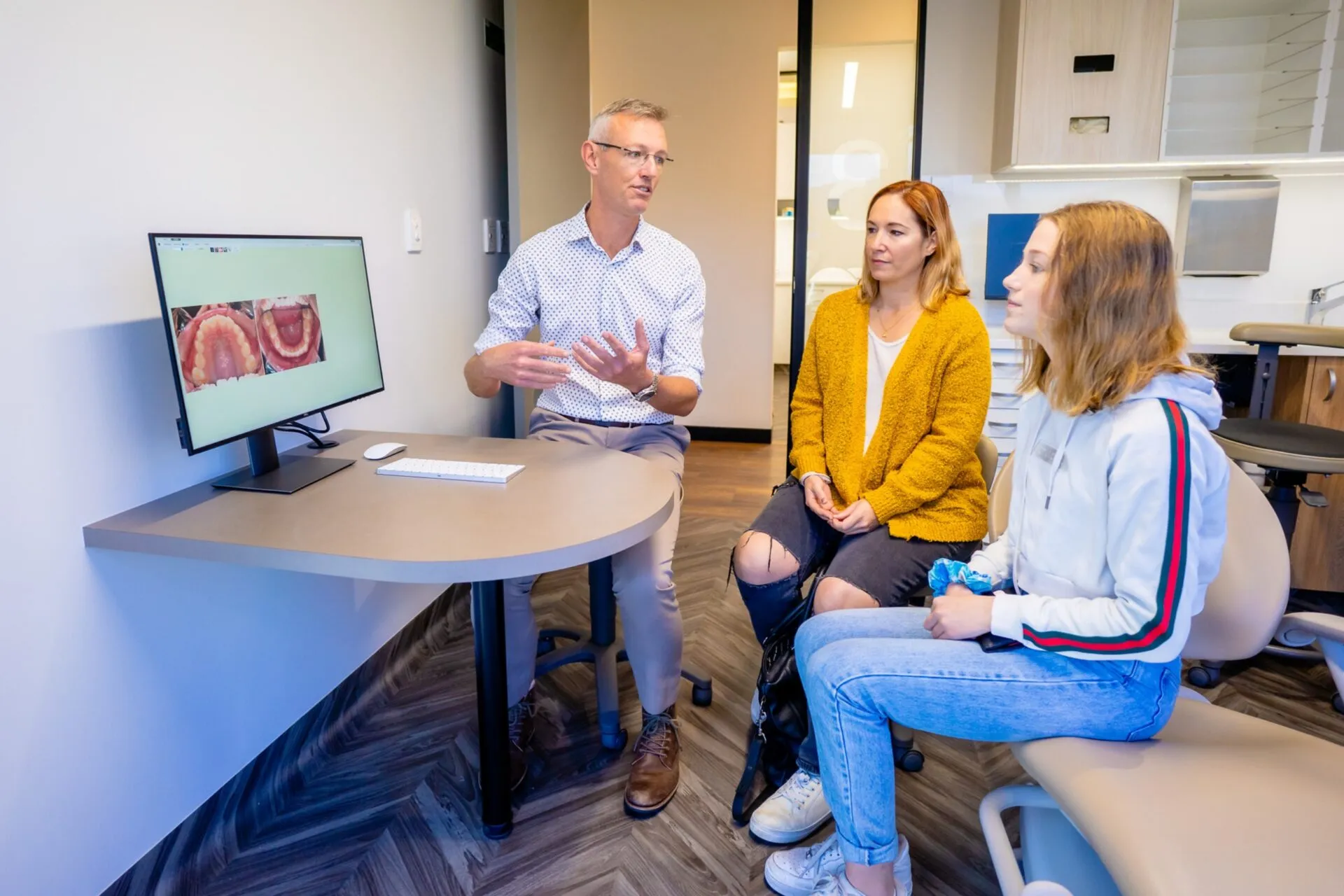 What to Expect When Starting Invisalign? At Central Coast Orthodontics In Gosford, Erina, Central Coast
